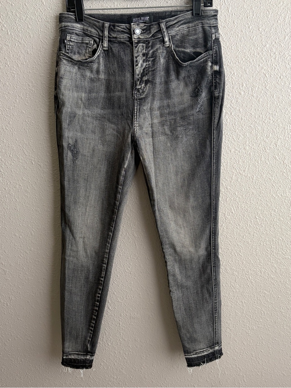 Judy Blue Black Charcoal Acid Wash High Waist Raw Hem Stretch Skinny Jeans 11/30